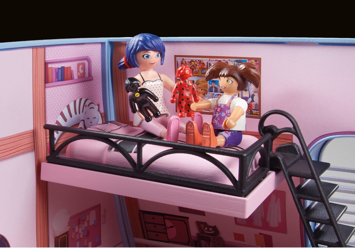 Playmobil 71334 Miraculous: Marinette's Loft มิราคูลัส ห้องใต้หลังคาของมาริเน็ตต์ - Image 4