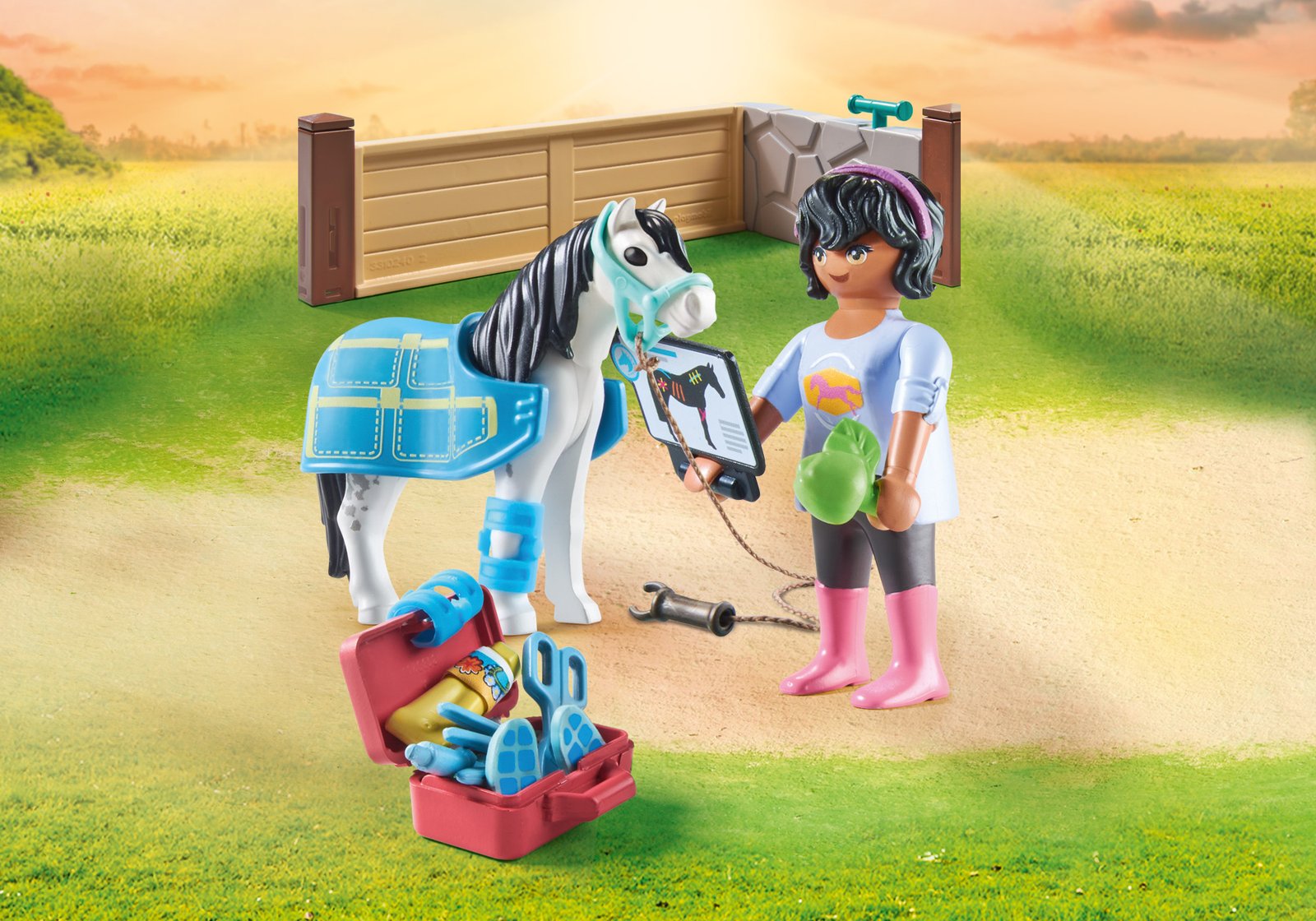 Playmobil 71497 Horses of Waterfall Horse therapist ม้าแห่งวอเตอร์ฟอลล์ นักกายภาพบำบัดม้า