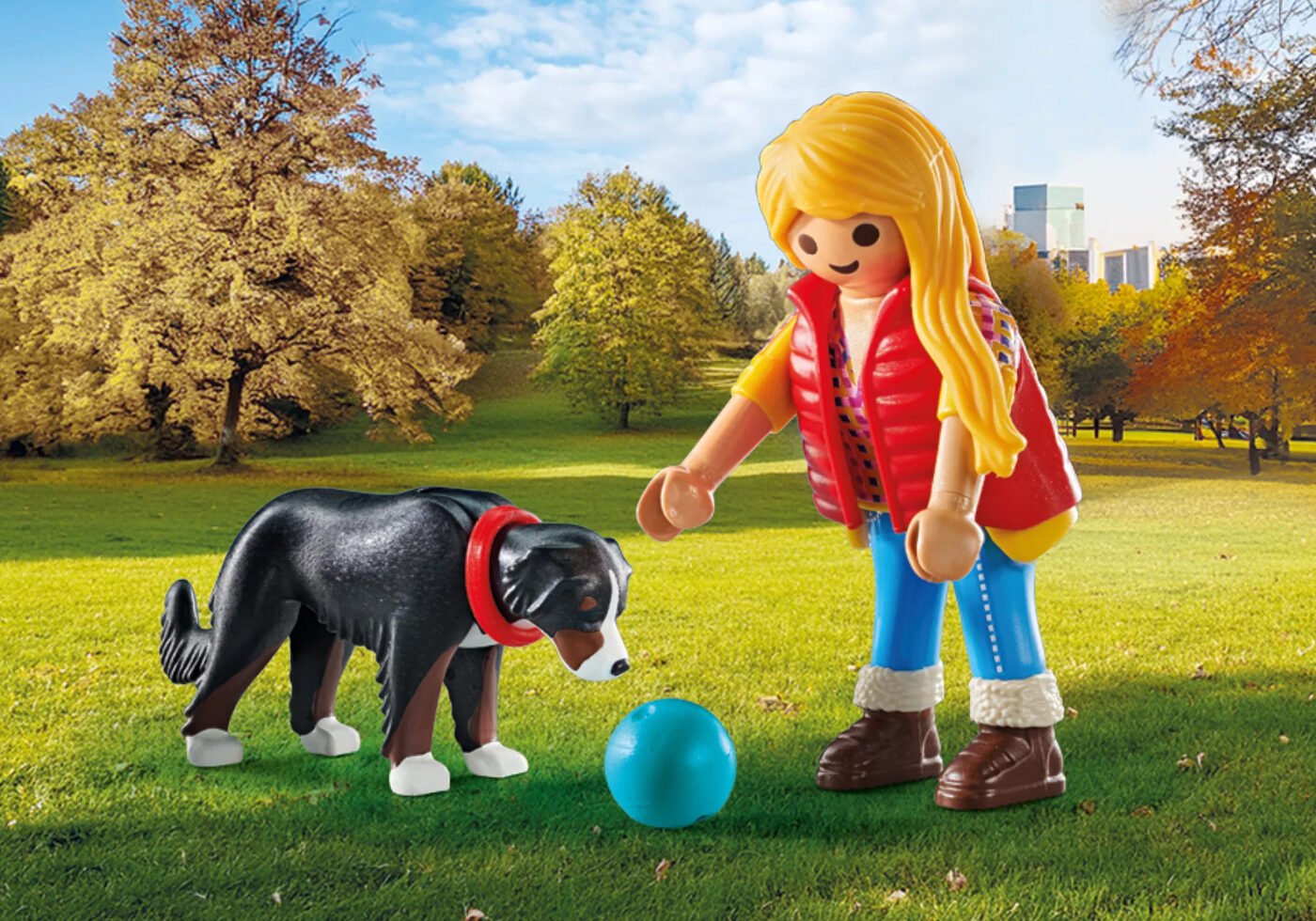 Playmobil 71738 Pet Collectable Woman with Mountain Dog เซ็ตสะสมสัตว์เลี้ยง ผู้หญิงกับสุนัขพันธุ์เมาน์เทนด็อก - Image 4