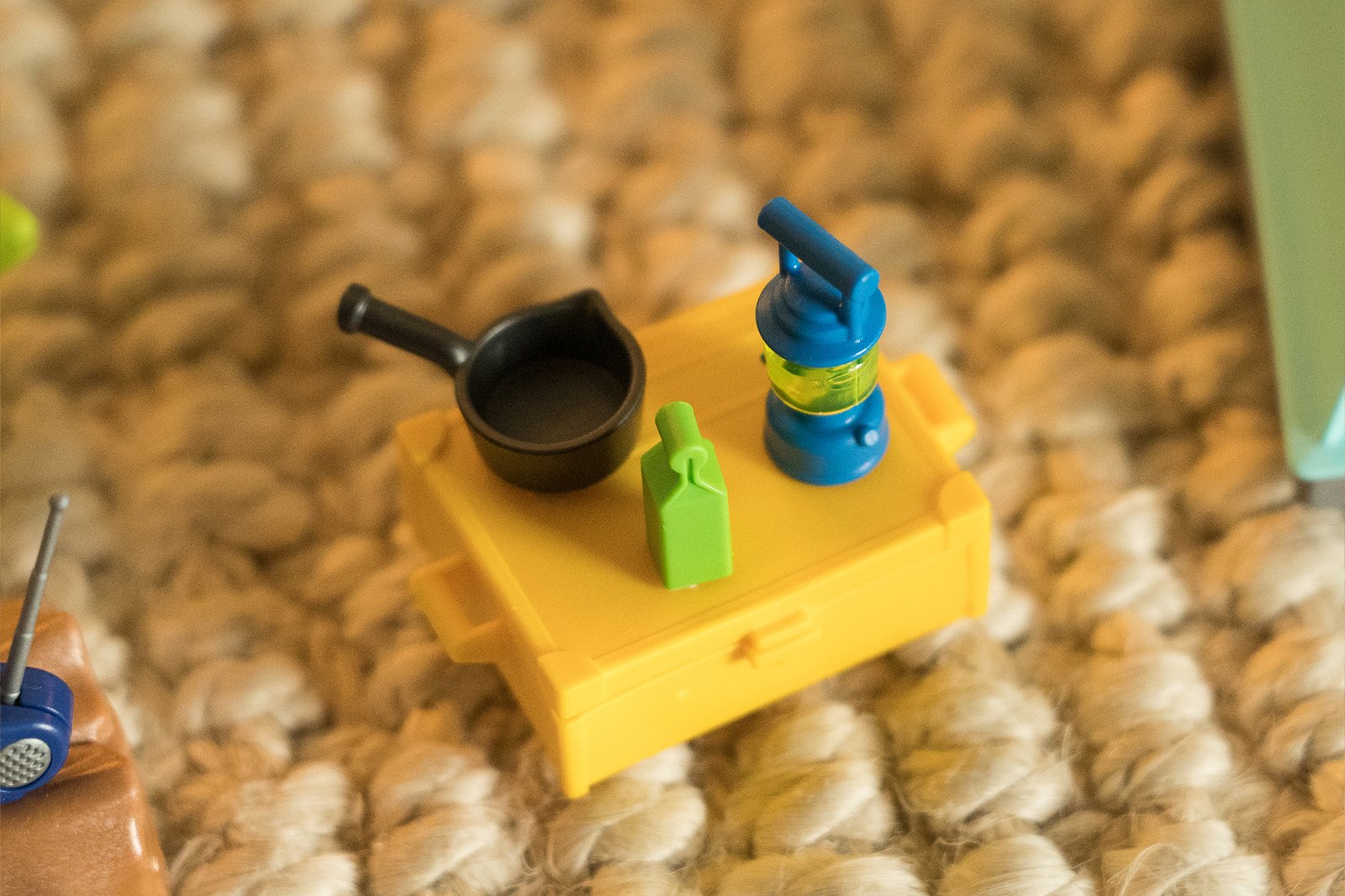 Playmobil 71425 Camping Campsite with Campfire แคมป์ปิ้ง ที่ตั้งแคมป์พร้อมแคมป์ไฟ - Image 8