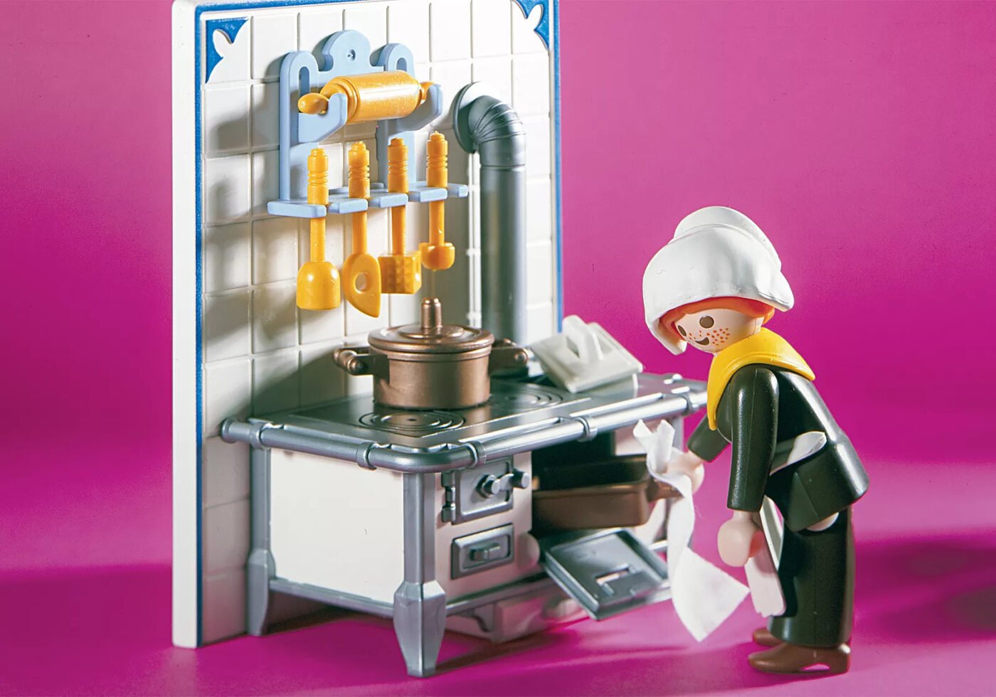 Playmobil 70970 PLAYMOBIL® PLUS Kitchen with Stove ดอลล์เฮ้าส์วิคตอเรียน ห้องครัวพร้อมเตา - Image 4